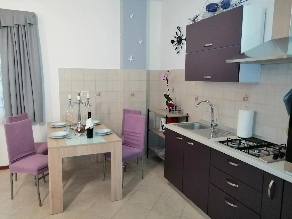 T&D Apartmani Pula 0*,